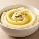 Keto Blumenkohlpüree mit Butter - featured image