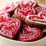 Lebkuchenherzen mit Zuckerguss - featured image